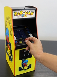 Quarter Arcade 1:4 scale Pac-Man Collectors Edition Arcade Game Working Replica 