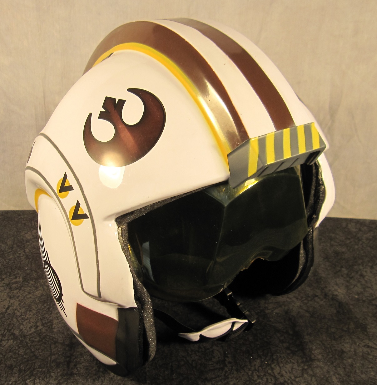 Star Wars A New Hope X-Wing Pilot Collector's Helmet 